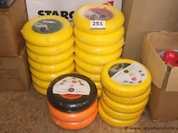 23 diverse kruiwagenwielen wo altrad - afbeelding 1 van  3