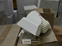 ±23 dozen div lampen en spots - afbeelding 6 van  10