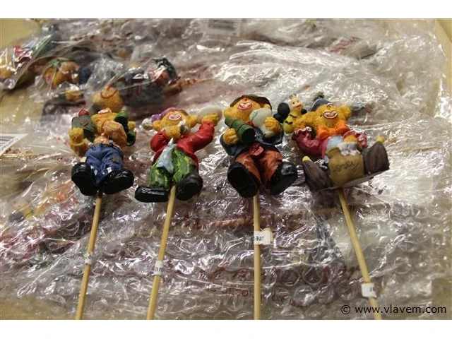 23 mooie decoratie beertjes op een stick - afbeelding 2 van  2