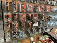 230 blisters bevestigingsmaterialen - afbeelding 1 van  11