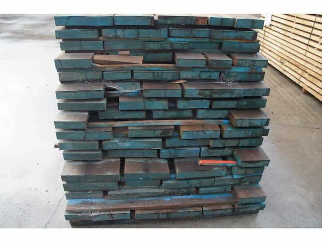 2,31 m³ eiken planken 42mm - afbeelding 4 van  4