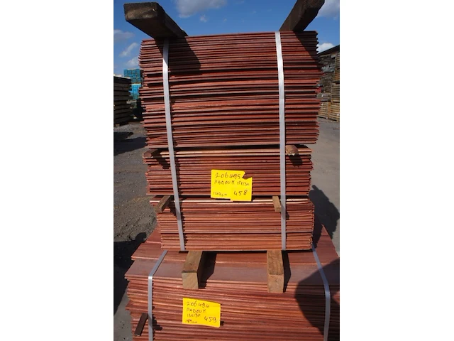 23,24 m² padouk planchetten - afbeelding 1 van  4