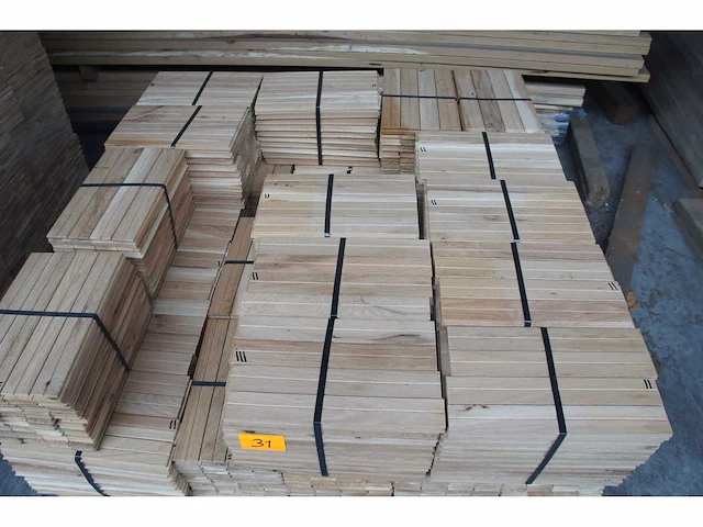 23,30 m² massief eiken visgraatparket 21mm - afbeelding 5 van  6