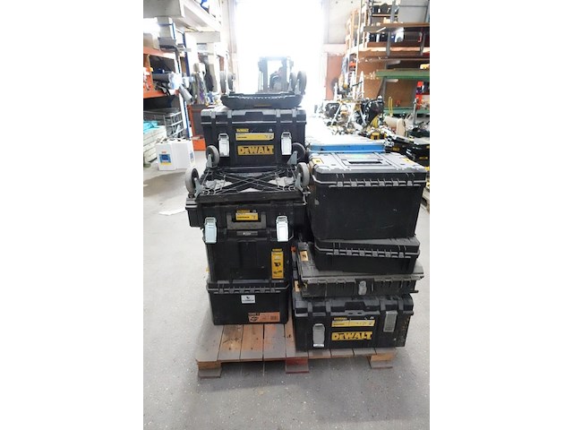 23x lege werkkoffer dewalt - afbeelding 3 van  6