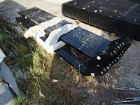 23x metalen omheiningspaal - afbeelding 1 van  4