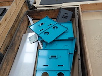 23x pallet metalen onderdelen laadpaalproductie - afbeelding 5 van  15