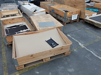 23x pallet metalen onderdelen laadpaalproductie - afbeelding 1 van  15