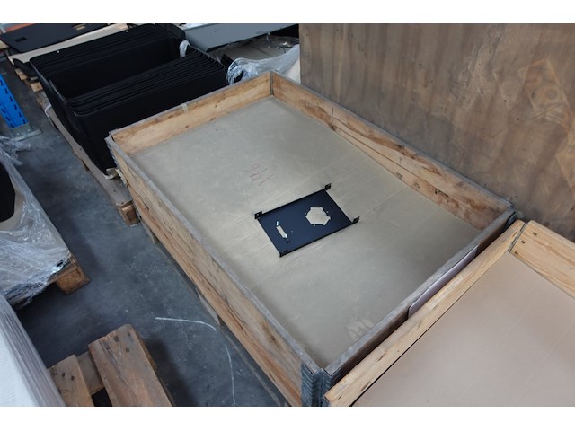 23x pallet metalen onderdelen laadpaalproductie - afbeelding 15 van  15