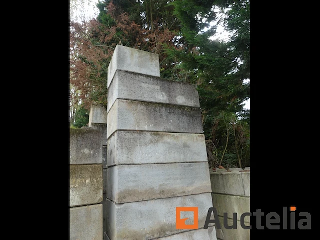 24 betonblokken stapelbare 'legobloc type' - afbeelding 2 van  7
