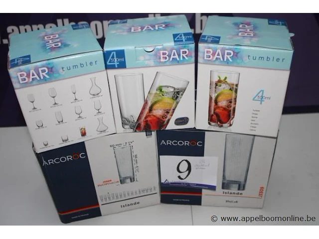 24 diverse coctail glazen - afbeelding 1 van  1