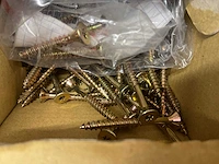24 dozen spaanderplaatschroeven - afbeelding 3 van  10