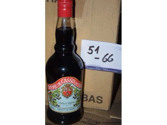 24 flessen à 70cl likeur créme de cassis de dijon, charles le téméraire, 16% - afbeelding 1 van  2