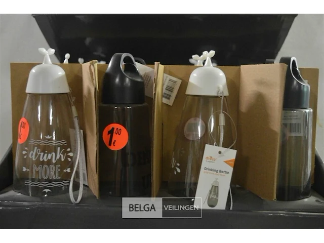 ± 24 plast drinkflessen - afbeelding 2 van  2
