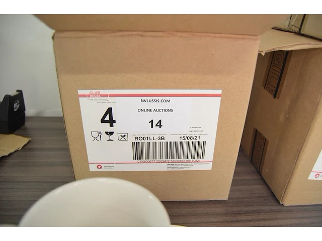 24 tassen met ondertas rombouts cappuccino - afbeelding 2 van  4