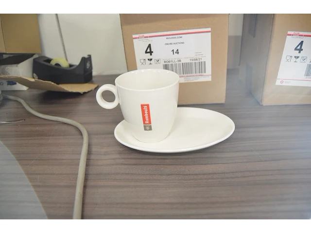 24 tassen met ondertas rombouts cappuccino - afbeelding 4 van  4