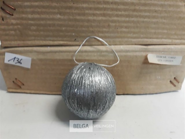 24 x kerstbal zilver - afbeelding 3 van  3