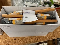 24 x patentpuntkwast voor lakverf - afbeelding 1 van  5