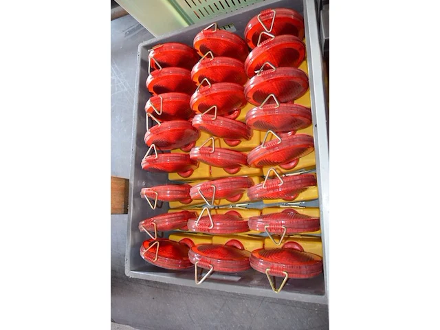 24 x rode signalisatie lampen nissen - afbeelding 3 van  4