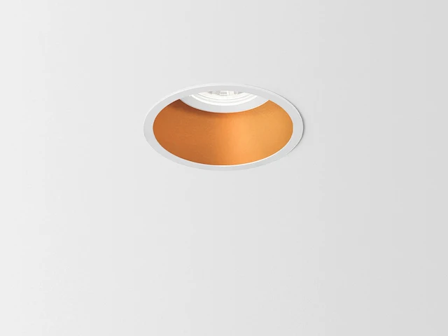 24 x solo deep ip54 inbouwspots wit/goud - afbeelding 6 van  8