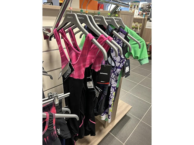 24 x trisuits - afbeelding 7 van  11