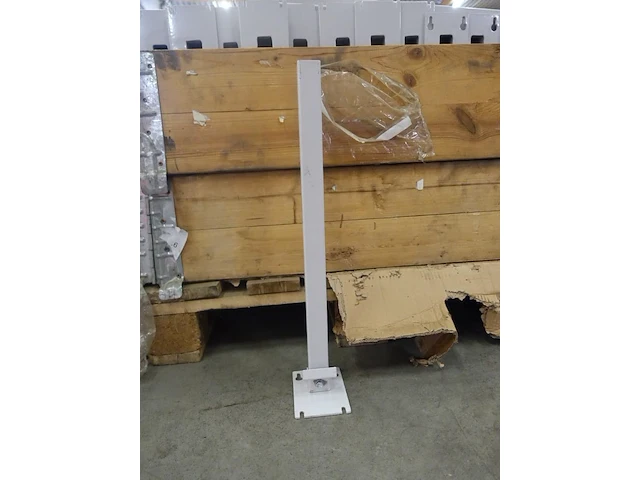 240x metalen hanger - afbeelding 1 van  5