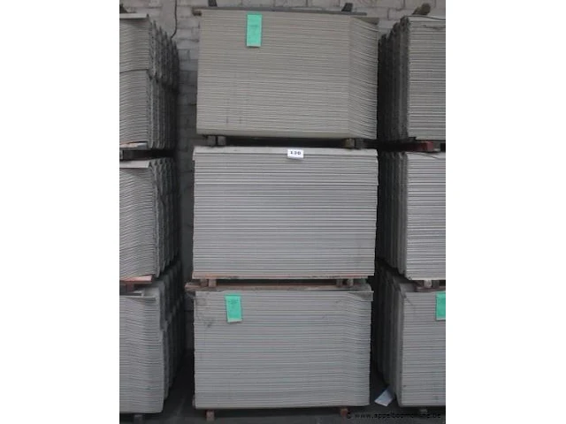 240x neptunus golfplaat 76 125x110 ba-haf nag100 (80 st/pal) (= 6 1/4 golven met 2 afgeschuinde hoeken t.b.v. ronddekken: enkel voor dekking van rechts naar links) - afbeelding 1 van  3