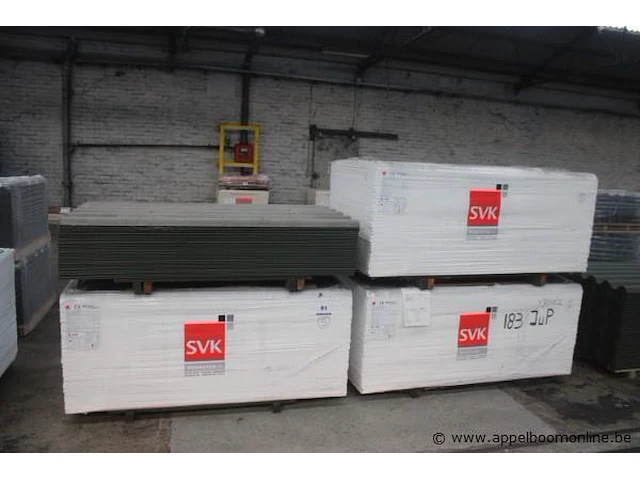 242x neptunus golfplaat 76 183x110 ba-rh jug341 (70 st/pal) (= 6 1/4 golven met 4 voorgegroefde hoeken) - afbeelding 1 van  4