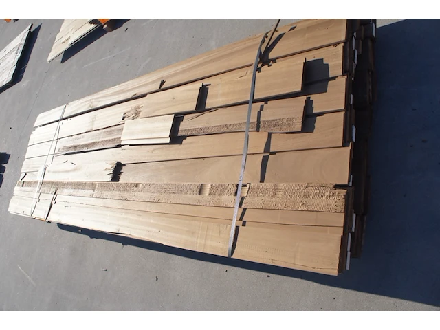 24,97 m² ayous thermo divers - afbeelding 6 van  6