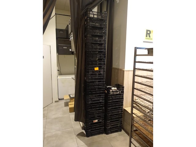 24x kunststoffen bakken - afbeelding 1 van  4