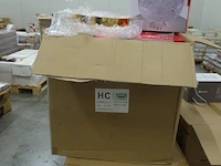 24x plastic candy box - afbeelding 1 van  3