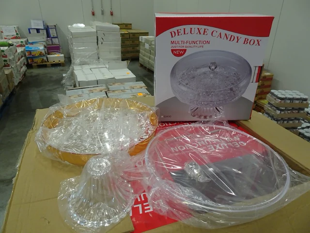 24x plastic candy box - afbeelding 3 van  3