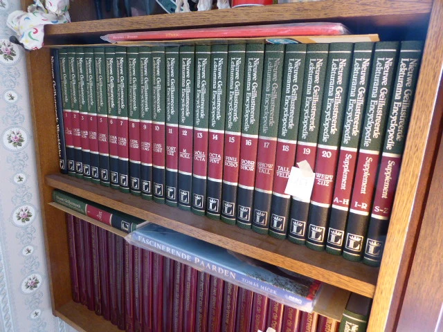 25 delige geïllustreerde encyclopedie - afbeelding 1 van  5