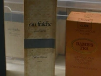 ±25 div soorten klassieke parfums - afbeelding 5 van  5