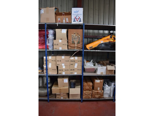 25 dozen divers verpakkingsmateriaal - afbeelding 1 van  13