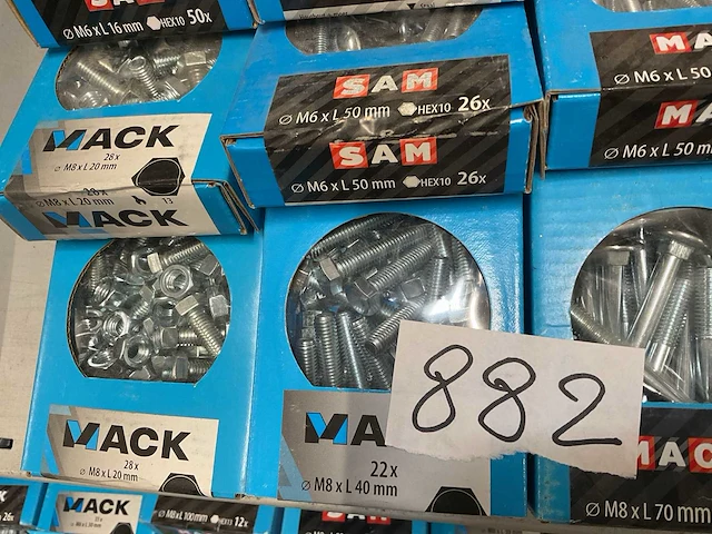 25 dozen tapbouten met moer; moeren - afbeelding 2 van  7