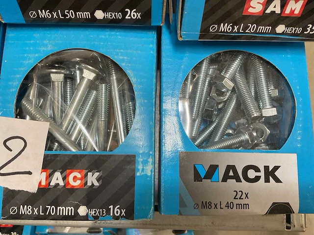 25 dozen tapbouten met moer; moeren - afbeelding 3 van  7