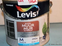 2,5 l buiten muurverf merk ; levis base m mix winkelprijs 140€ - afbeelding 1 van  1