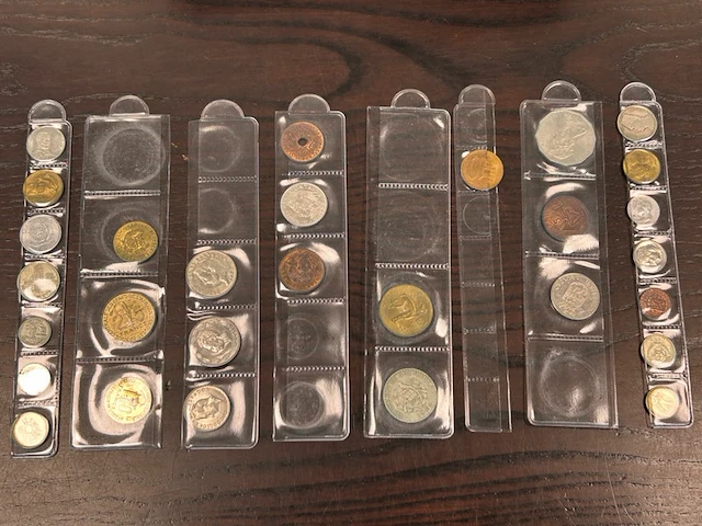25 munten in mapje - afbeelding 1 van  6