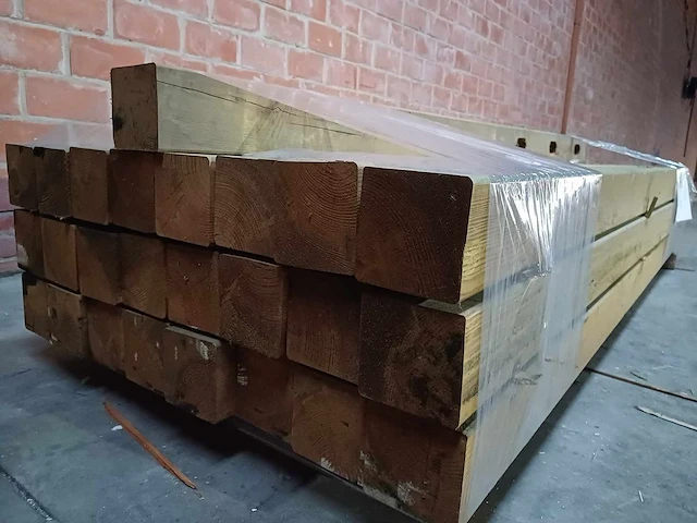 25 palen omheining 120x120x2400 - afbeelding 3 van  4