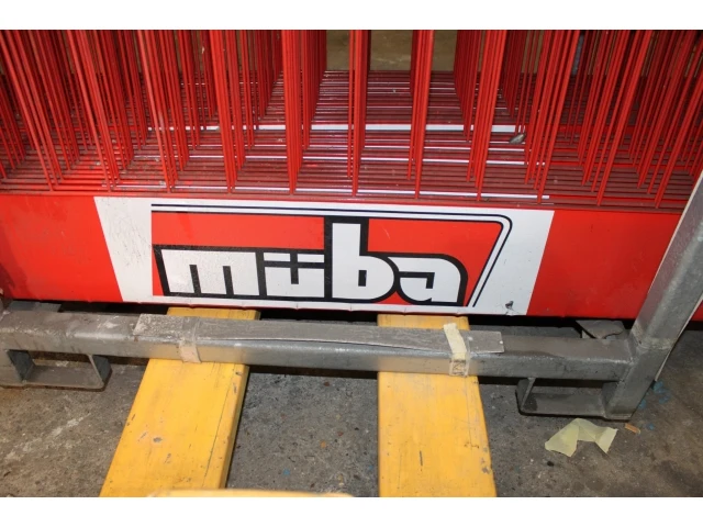 25 stuks hek muba + bijhorende palletbox - afbeelding 1 van  3