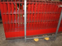25 stuks hek muba + bijhorende palletbox - afbeelding 2 van  3