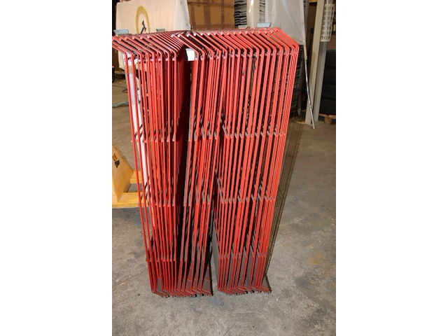 25 stuks hek muba + bijhorende palletbox - afbeelding 3 van  3
