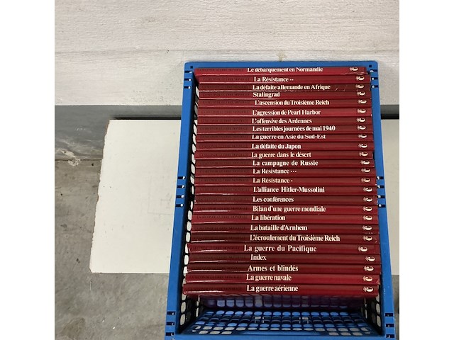 25 x geillustreerde boeken woii - le second guerre mondial - afbeelding 1 van  2