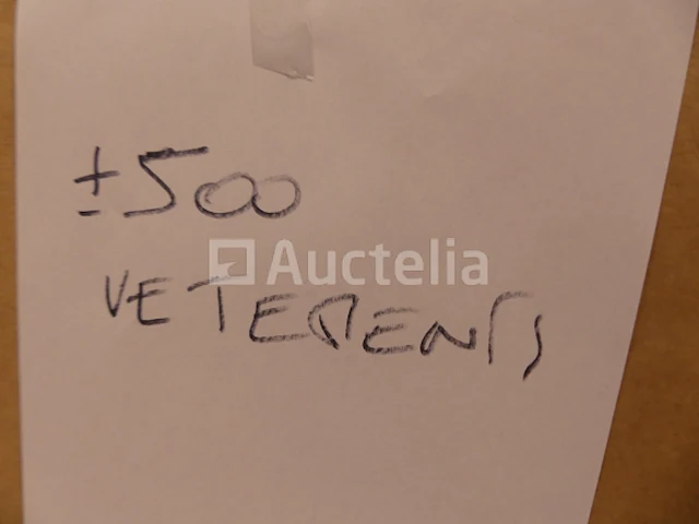 250 kledingstukken met verschillende hangers - afbeelding 5 van  8