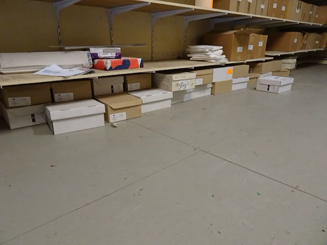 25000 witte enveloppen - afbeelding 1 van  10