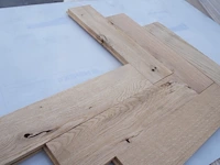 25,20 m² massief eiken visgraatparket 21mm - afbeelding 1 van  10