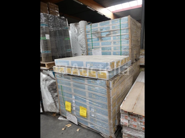 25.5744 m² 3-laags eiken parketvloer lalegno - afbeelding 2 van  6