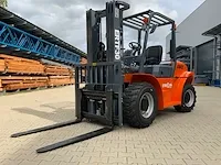2.5t vorkheftruck 4wd triple mast 3m