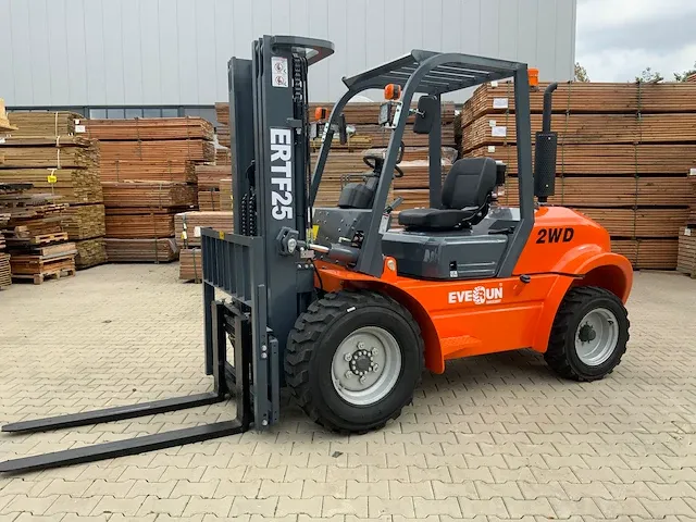 2.5t vorkheftruck triple mast 3m - afbeelding 22 van  28