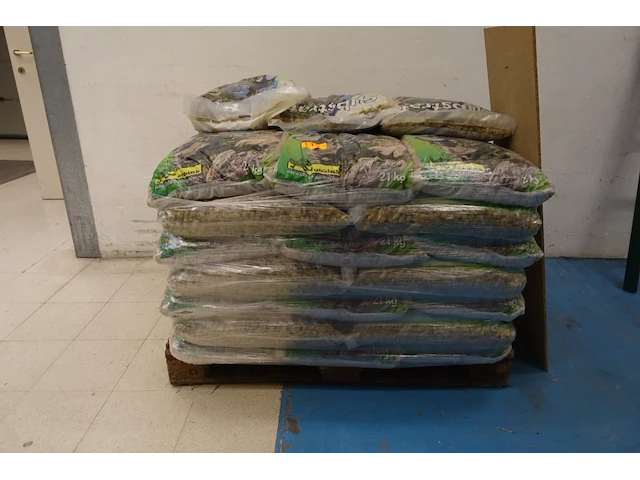 25x 21kg vijversubstraat biobalance - afbeelding 1 van  2